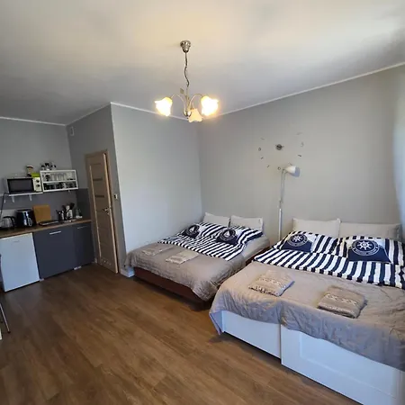 Uuli Séjour chez l'habitant Dźwirzyno