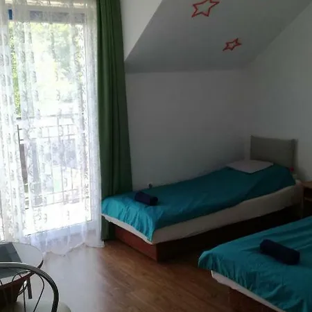 Homestay szállás Uuli Dźwirzyno
